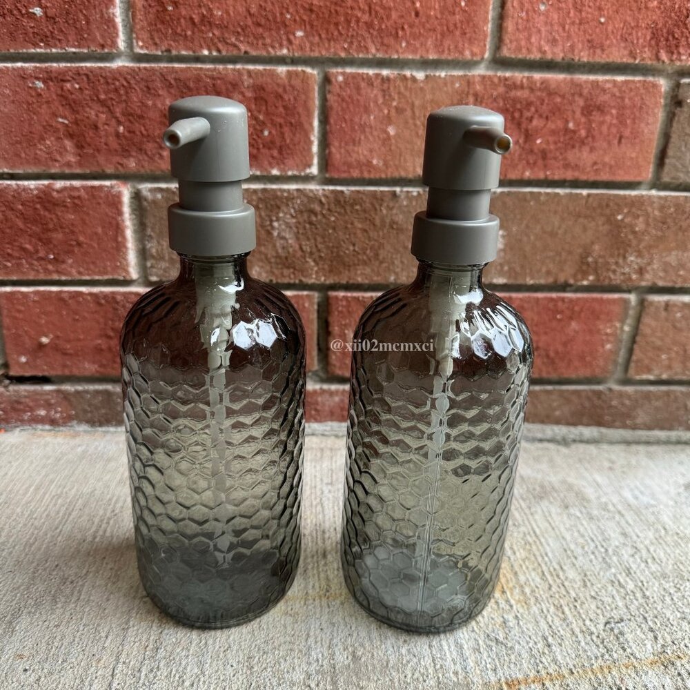 BULLSEYE PLAYGROUND GLASS SOAP DISPENSERS 2CT